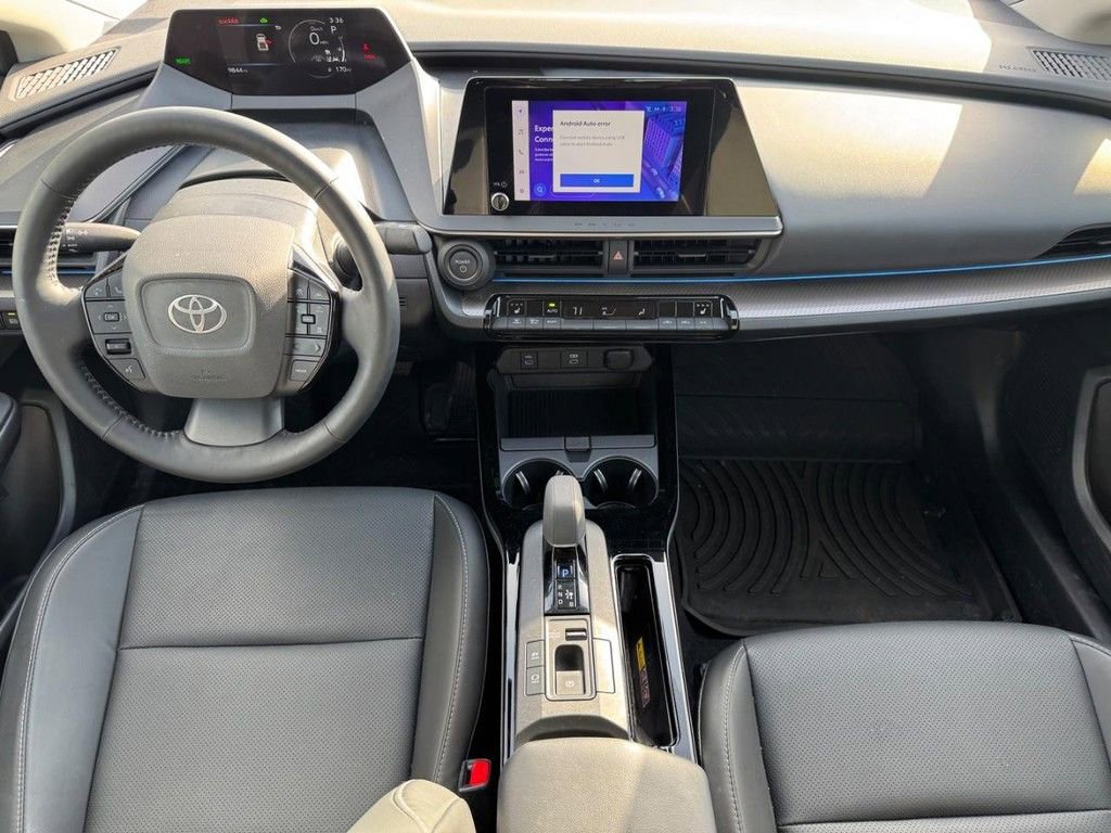 Used 2025 Toyota Prius XLE image 11