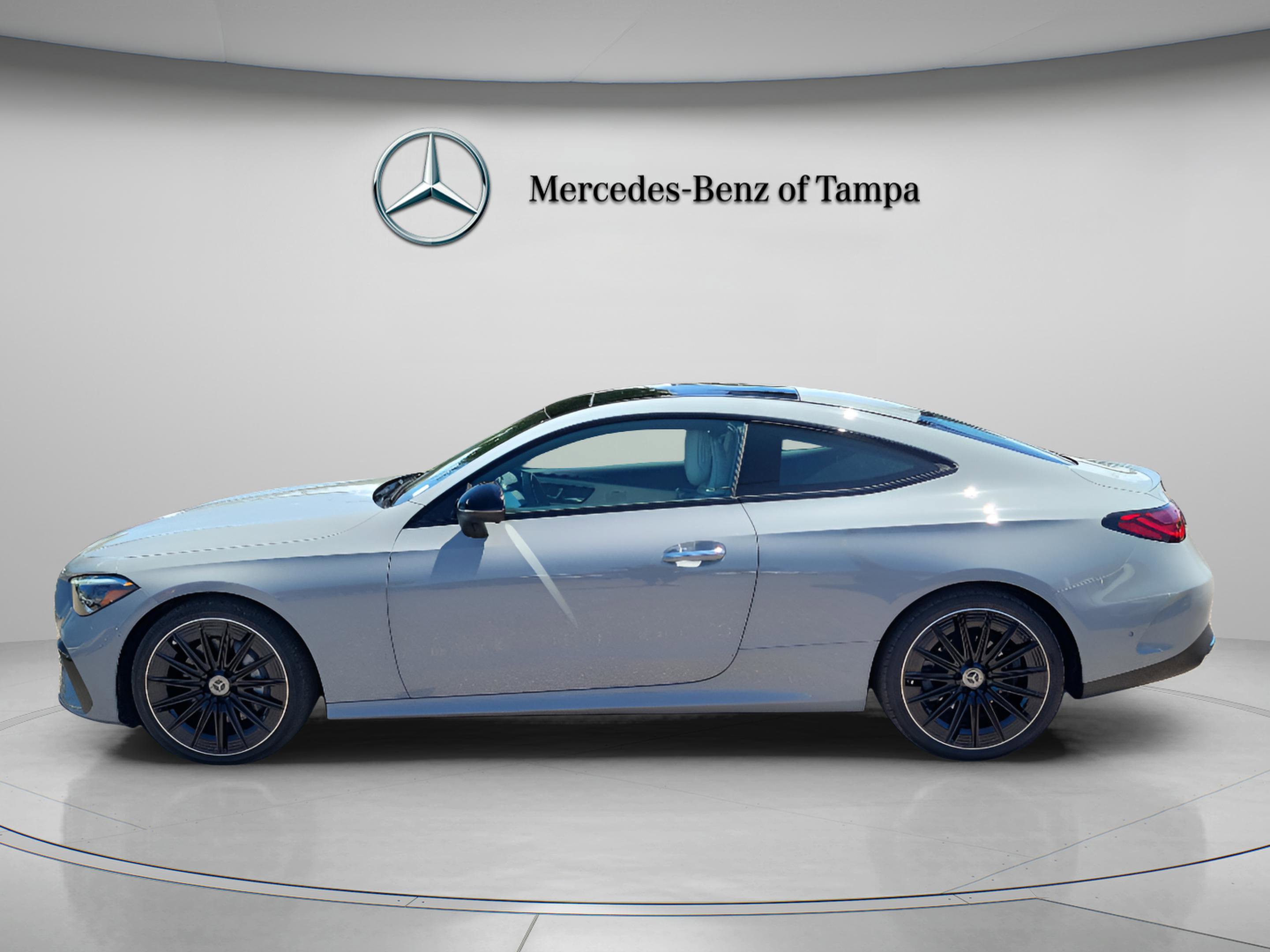 Certified 2026 Mercedes-Benz CLE 300 4MATIC Coupe image 2