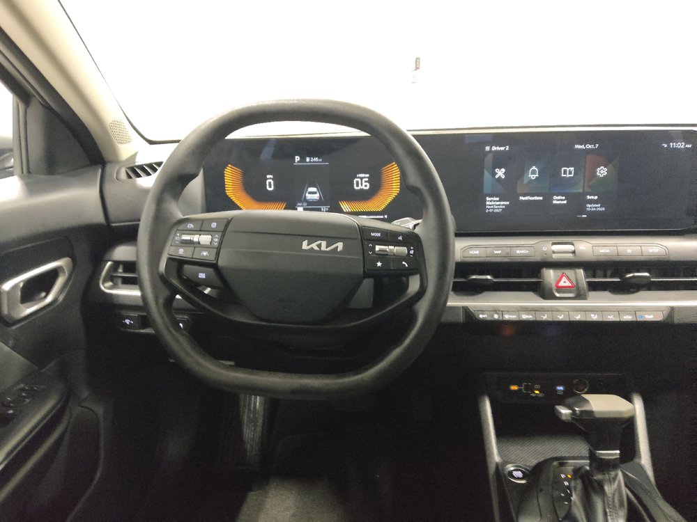 Used 2025 Kia K4 FWD image 22