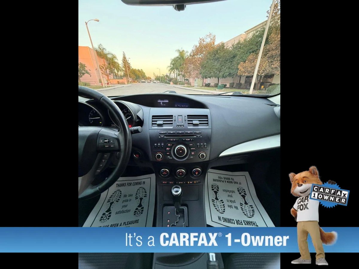 Used 2013 MAZDA MAZDA3 i Touring FWD image 16