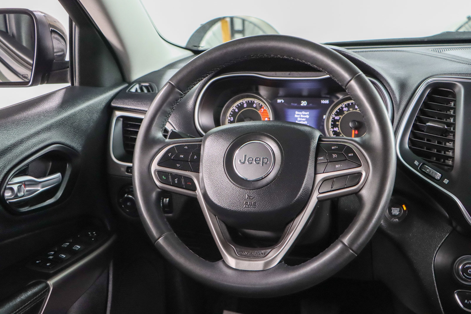 Used 2022 Jeep Cherokee Latitude Lux image 12