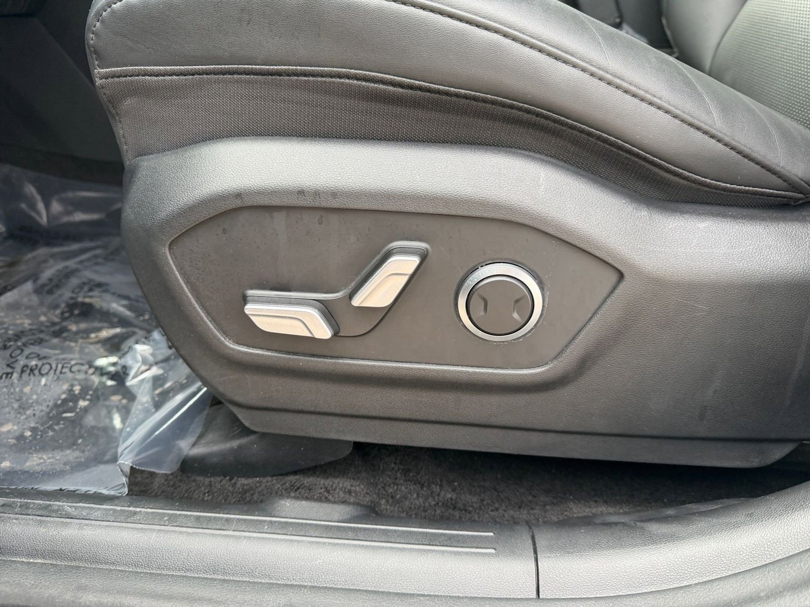 Used 2025 Hyundai Santa Fe SEL image 24