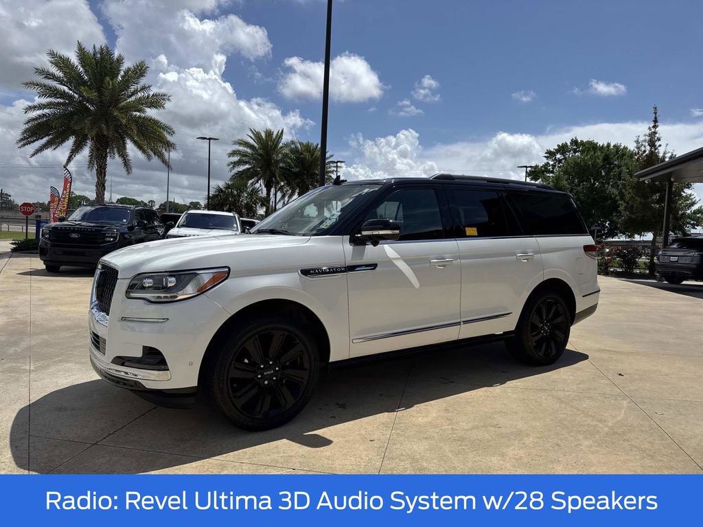 Certified 2023 Lincoln Navigator Black Label image 5