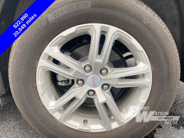 Used 2023 GMC Terrain SLE w/ Driver Convenience Package FWD image 16