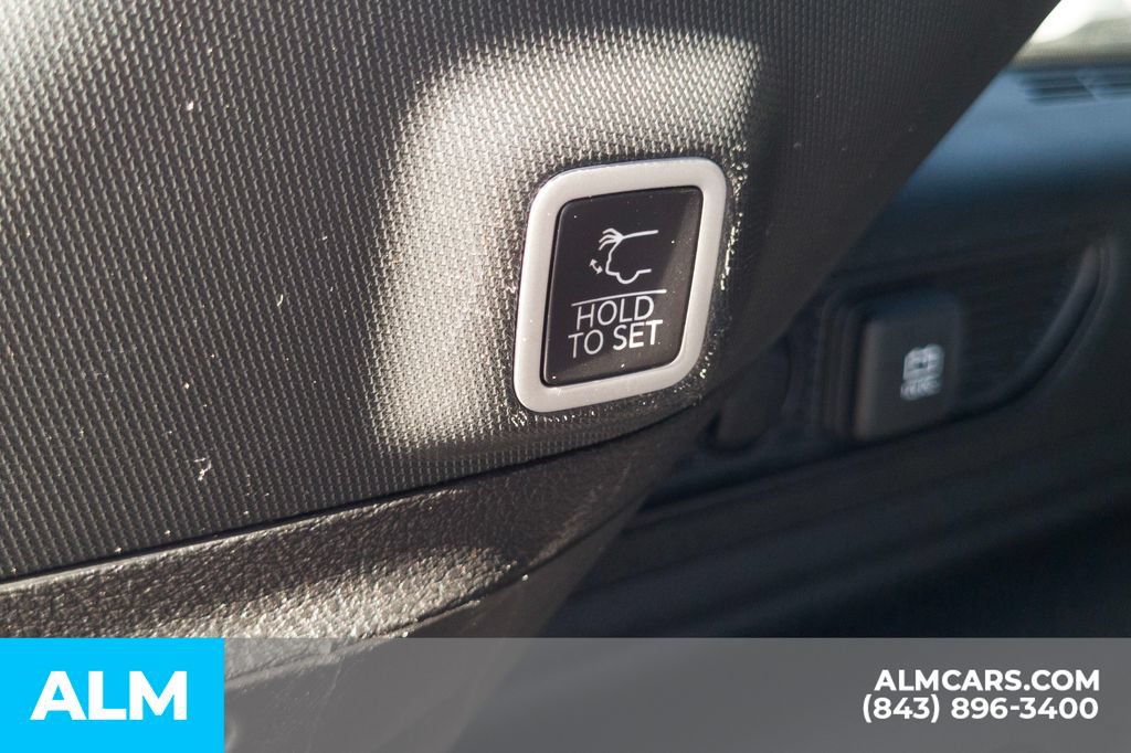 Used 2024 Jeep Grand Cherokee Limited 4xe AWD/4WD image 9