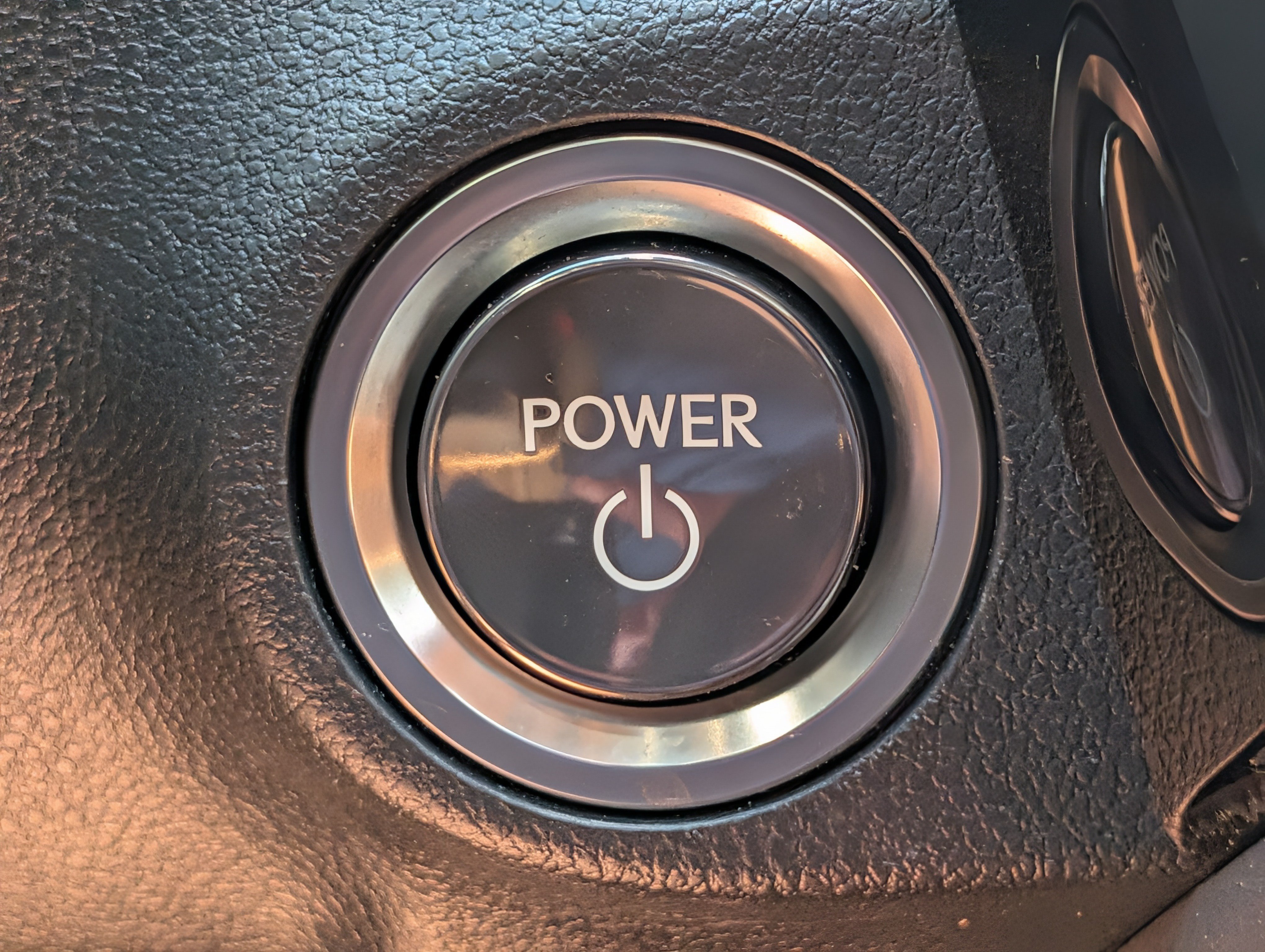 Used 2024 Lexus ES 300h Ultra Luxury w/ Accessory Package (Z2) FWD image 29
