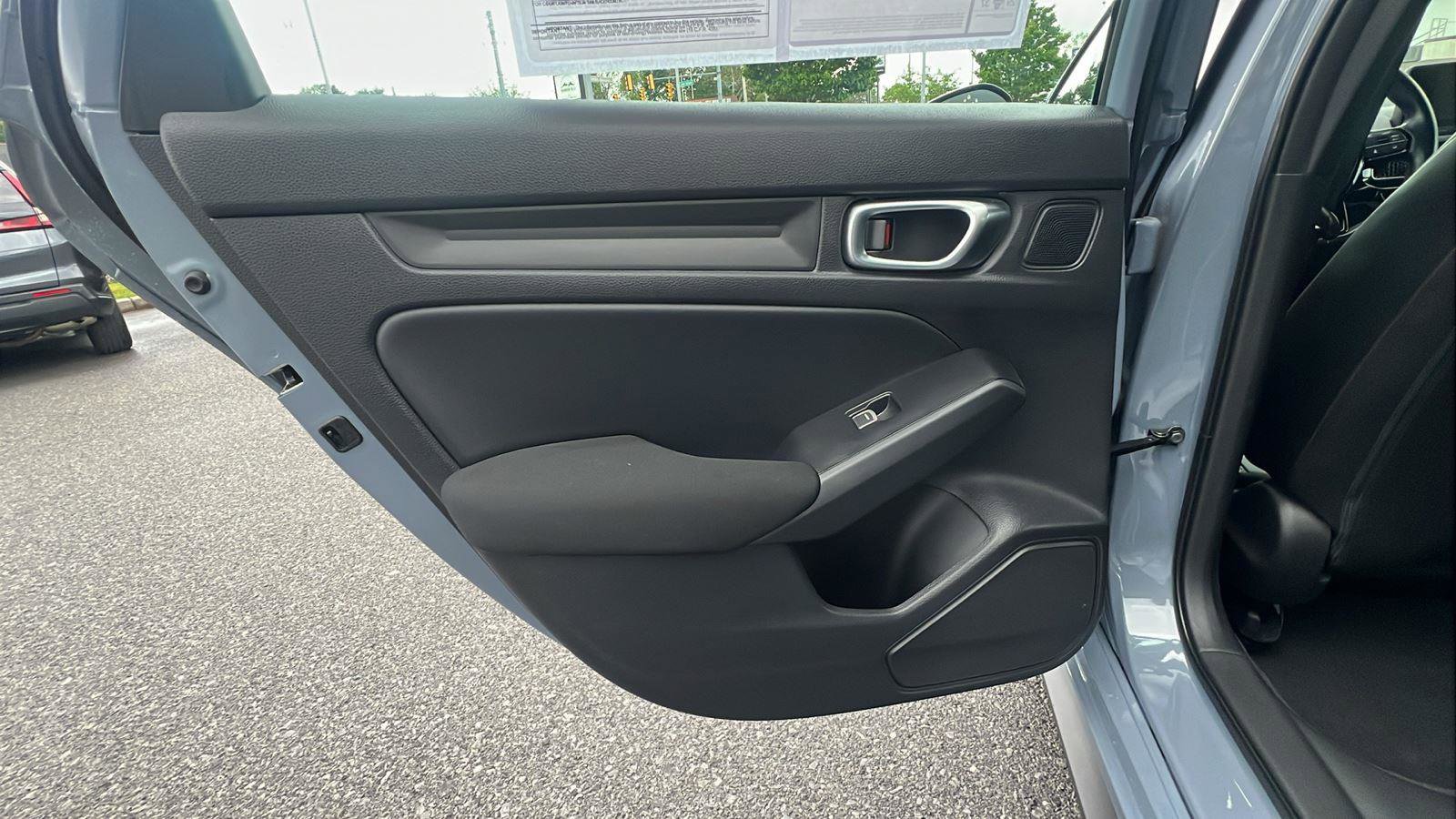 Used 2022 Honda Civic Sport image 17