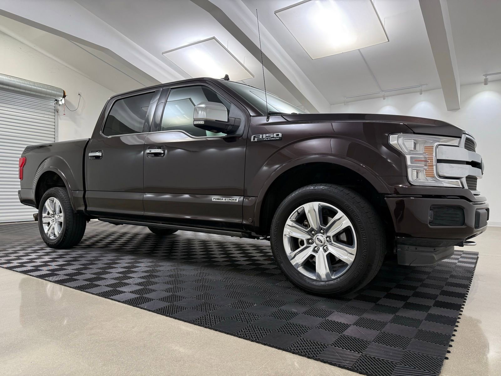 Used 2018 Ford F150 Platinum w/ Equipment Group 701A Luxury image 1