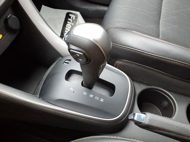 Used 2022 Chevrolet Trax LT w/ LT Convenience Package image 28