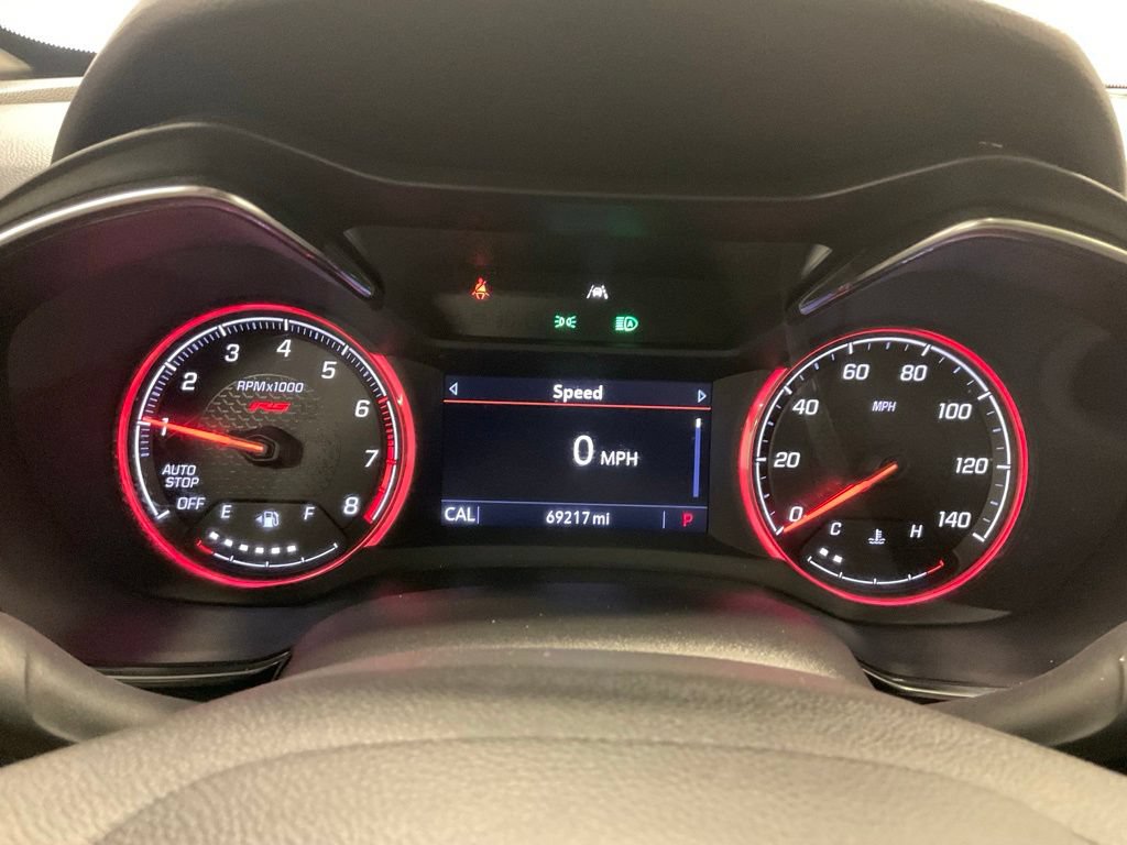 Used 2021 Chevrolet TrailBlazer RS w/ Sun and Liftgate Package FWD image 2