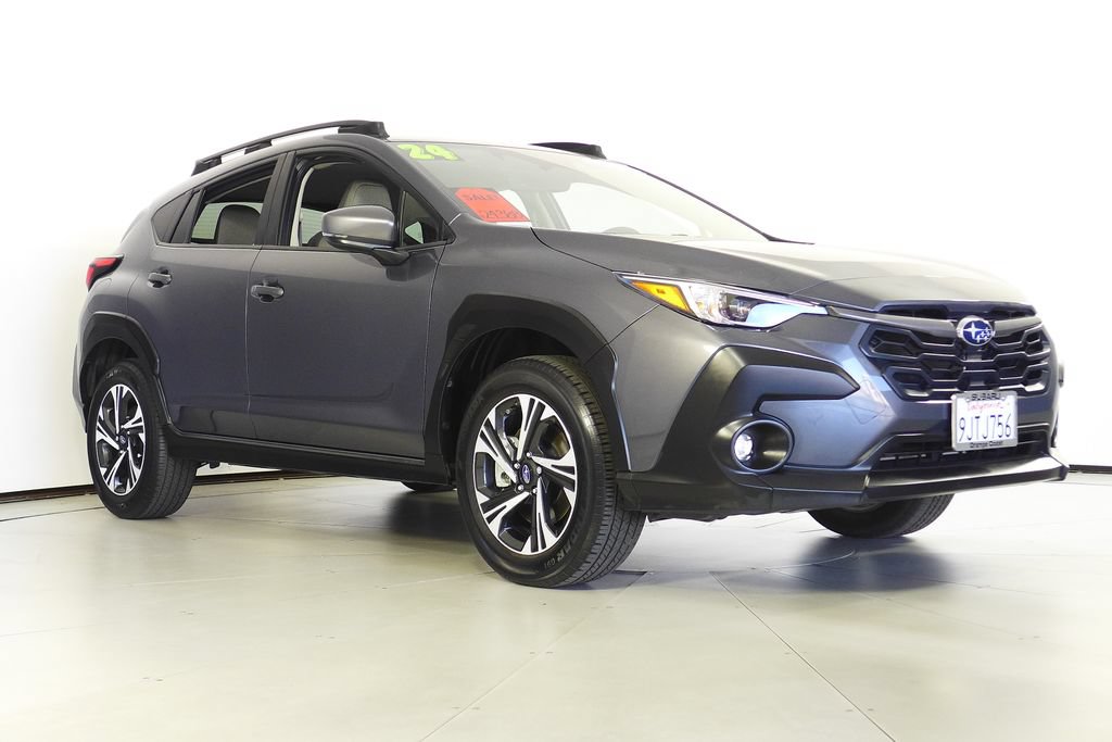 Certified 2024 Subaru Crosstrek 2.0i Premium w/ Crosstrek Mirror Package AWD/4WD image 4