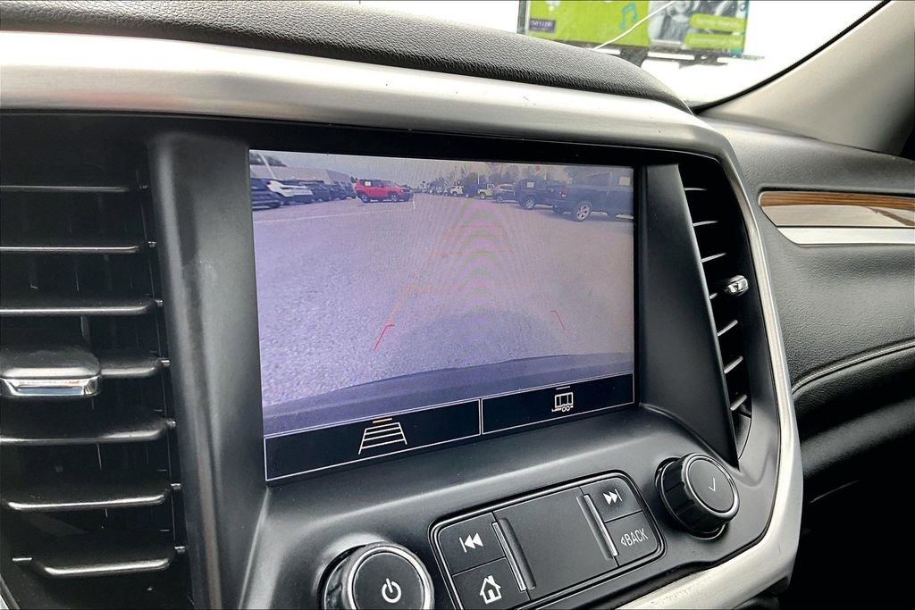 Used 2020 GMC Acadia SLE w/ GMC Pro Grade Package AWD/4WD image 22