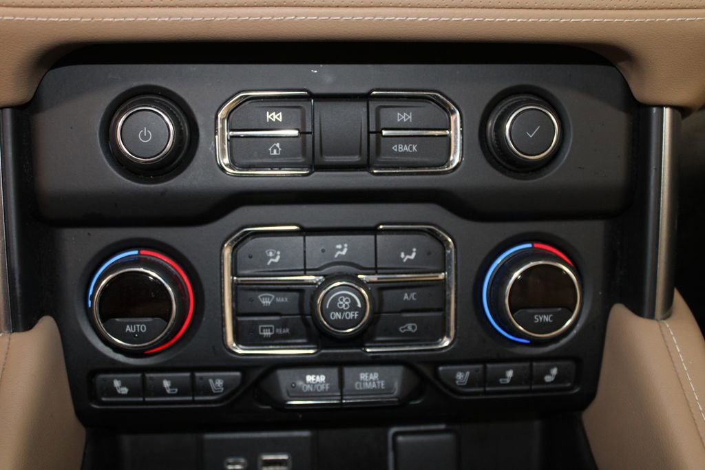 Used 2021 Chevrolet Tahoe Premier w/ Premium Package AWD/4WD image 49