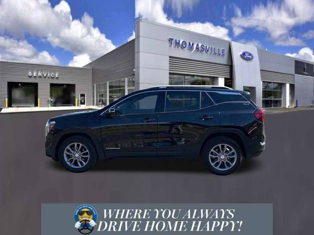 Used 2023 GMC Terrain SLT w/ Infotainment Package II image 5