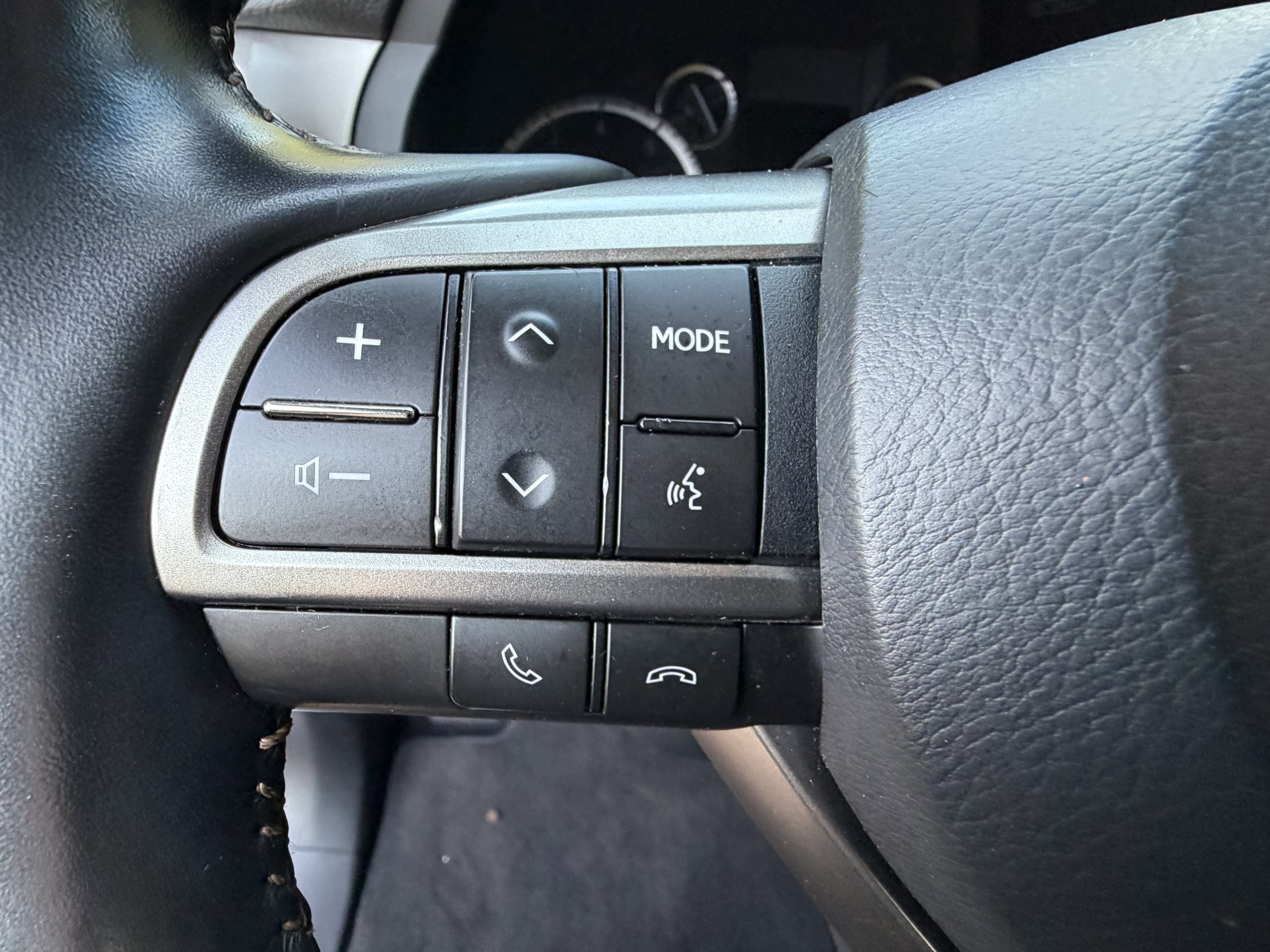 Certified 2023 Lexus GX 460 Premium w/ Accessory Package AWD/4WD image 23