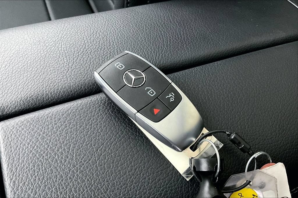 Used 2026 Mercedes-Benz GLE 350 4MATIC image 12