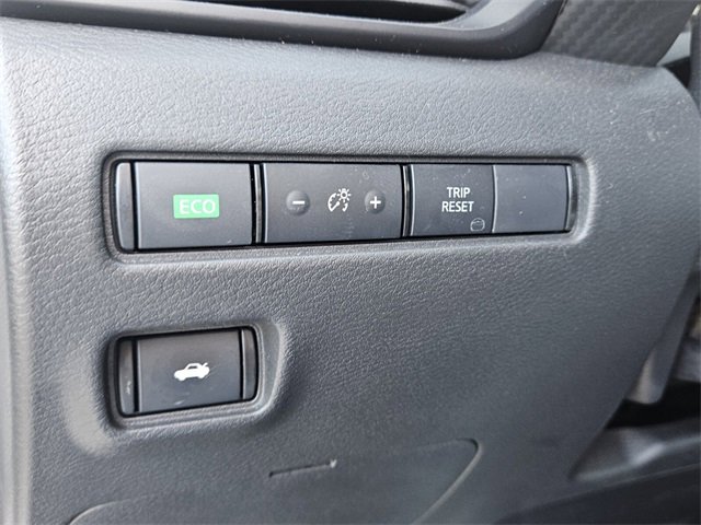 Used 2025 Nissan Sentra S image 26