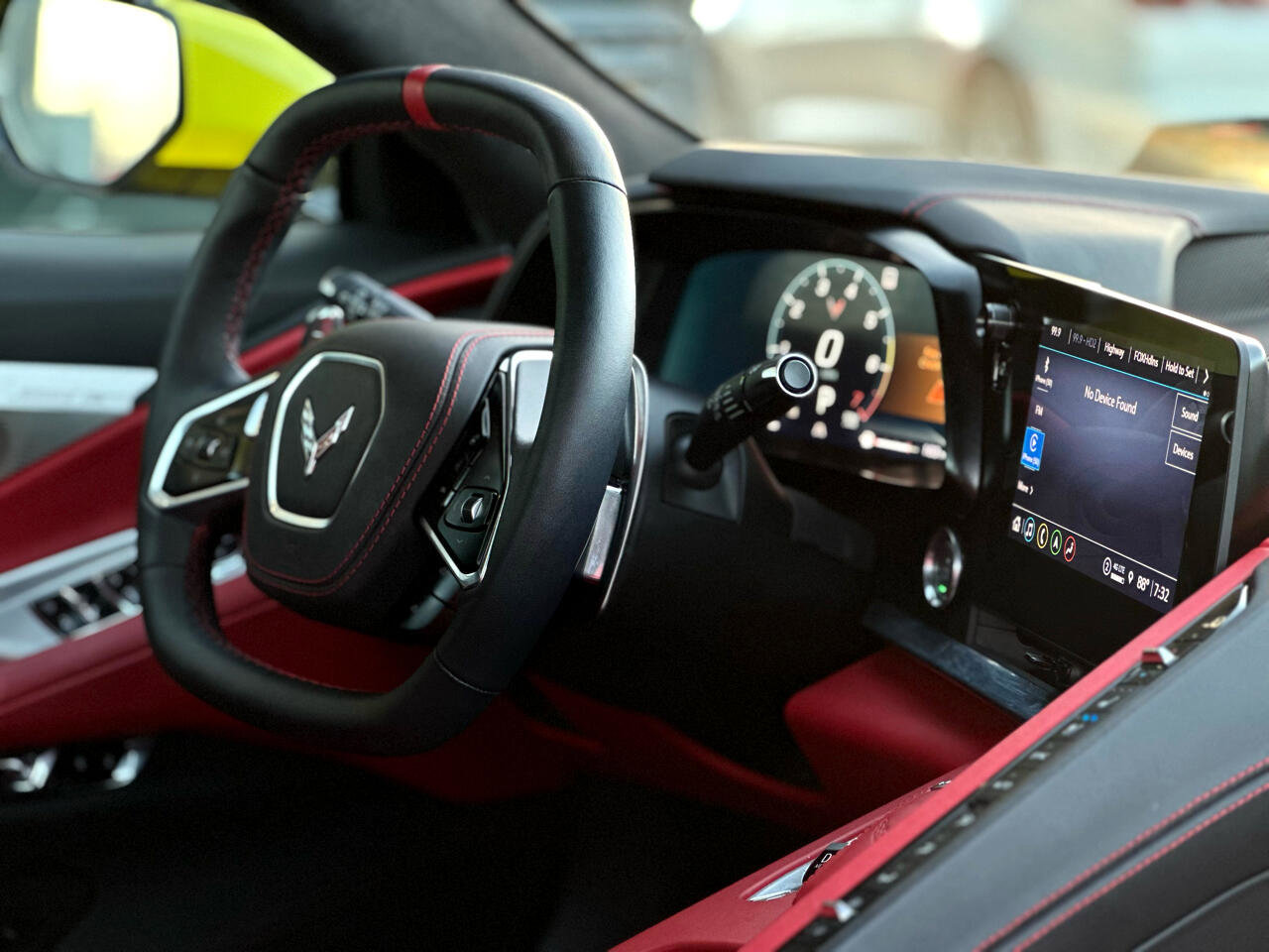 Used 2023 Chevrolet Corvette Stingray Premium Conv w/ Z51 Performance Package image 11