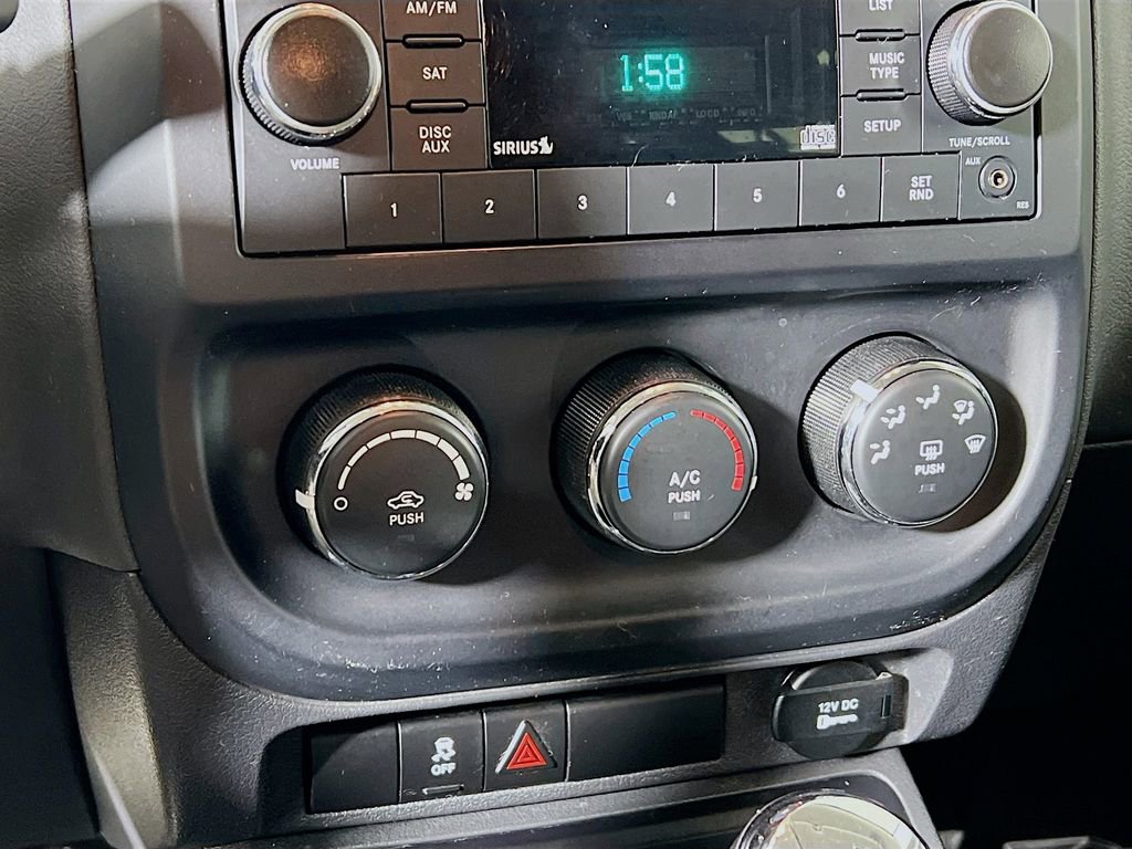 Used 2017 Jeep Patriot Sport image 14