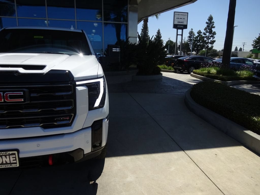 New 2026 GMC Sierra 2500 AT4 AWD/4WD image 32