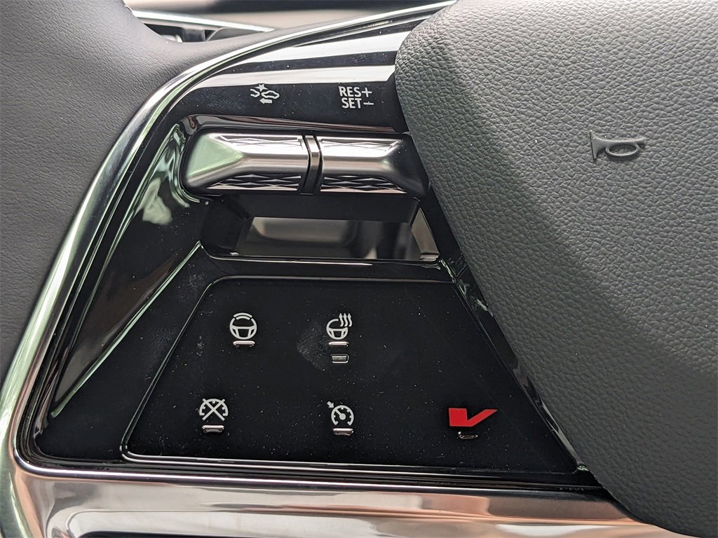 New 2026 Cadillac Vistiq Luxury w/ LPO, Floor Liner Package image 31