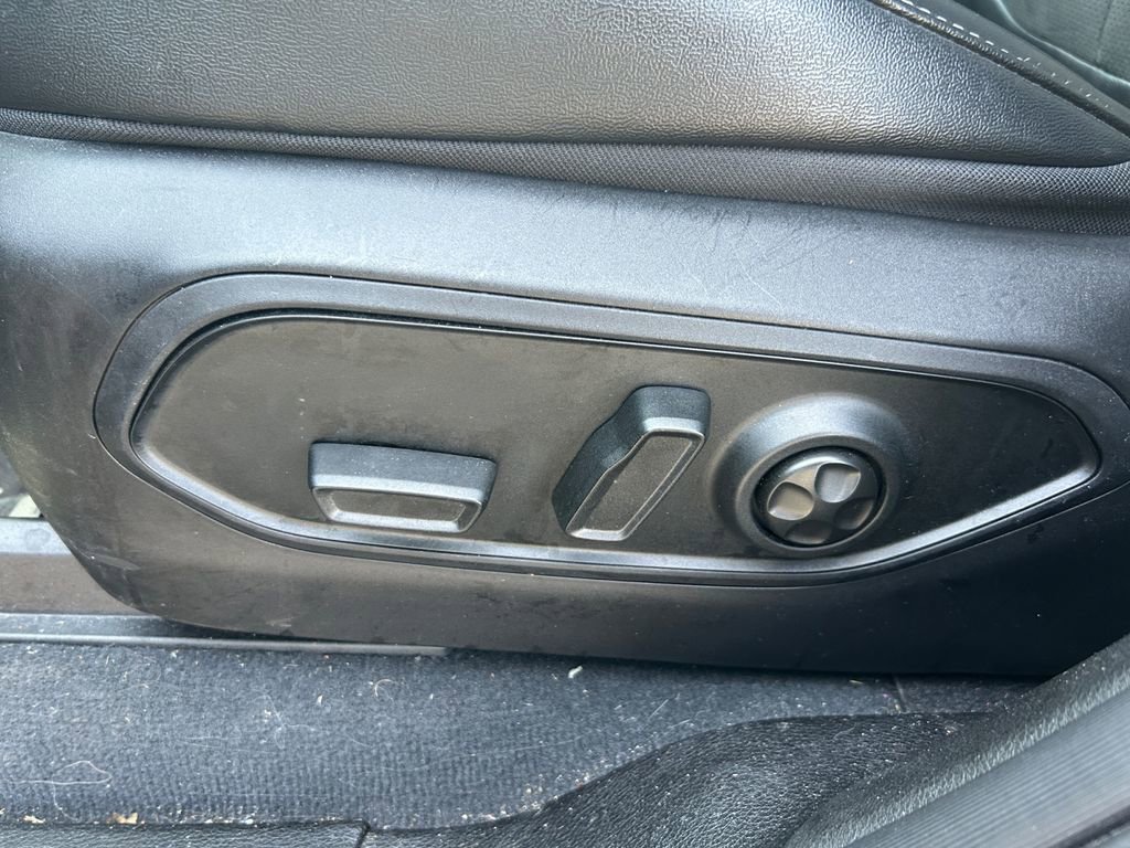 Certified 2023 Jeep Grand Cherokee Altitude image 13