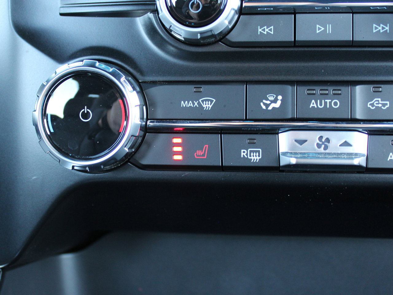 Used 2024 Ford F150 XLT w/ Equipment Group 302A MID image 35