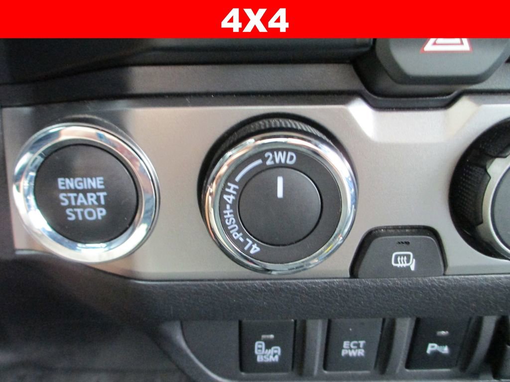 Used 2022 Toyota Tacoma Limited w/ Nightshade Package image 31
