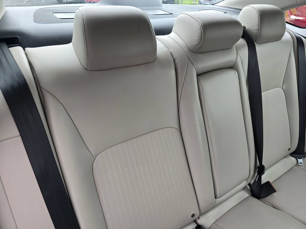Used 2024 Honda Civic Touring image 14