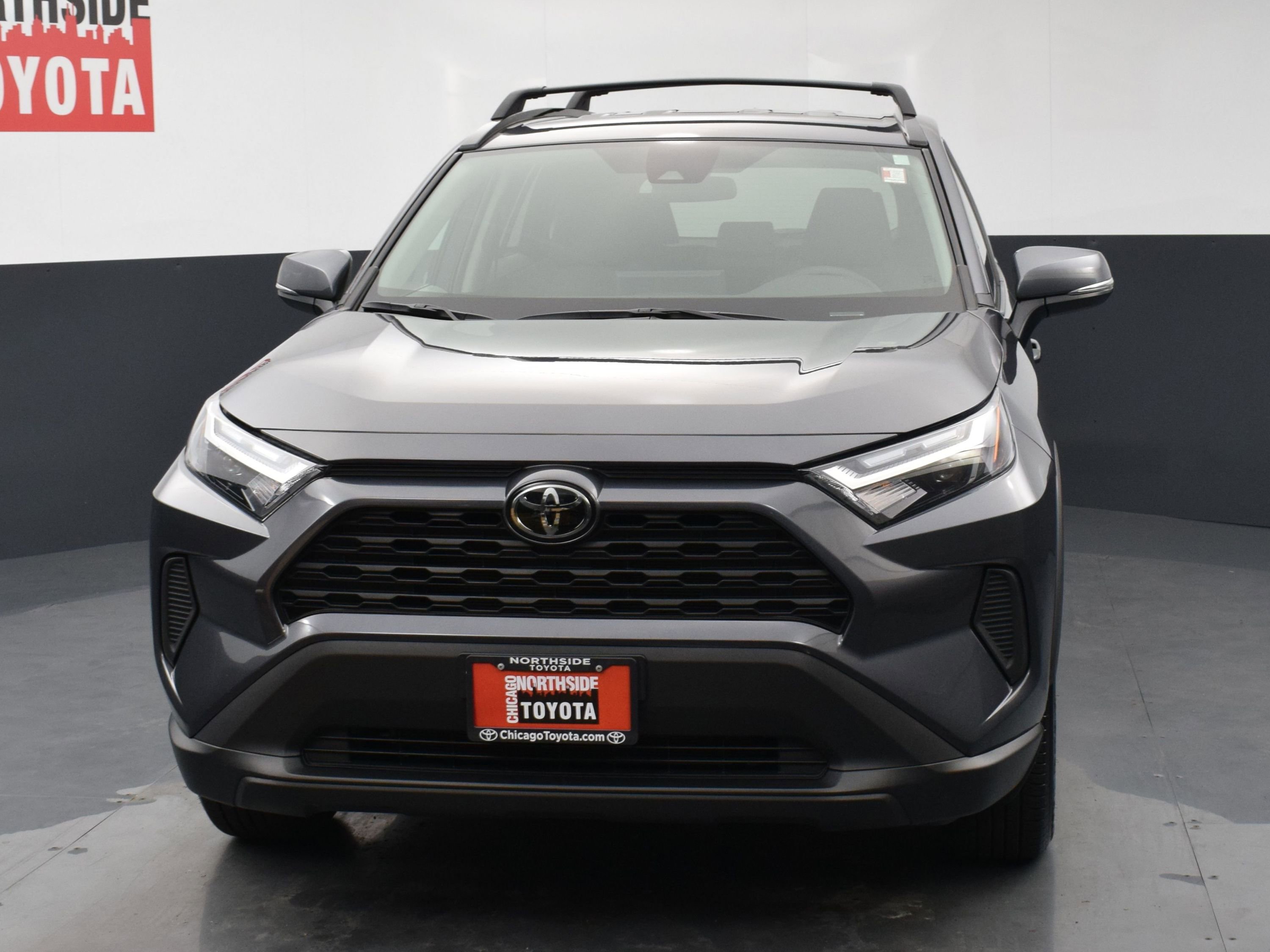 Used 2025 Toyota RAV4 XLE AWD/4WD image 7