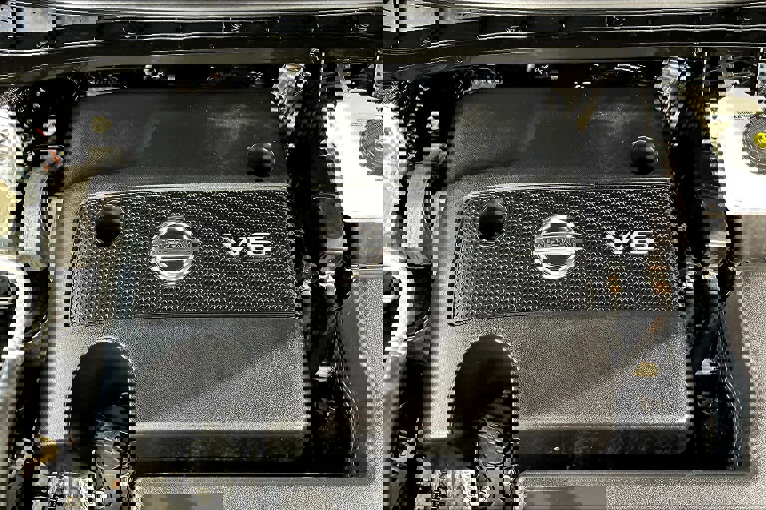 Certified 2024 Nissan Murano SV w/ SV Midnight Edition Package image 32