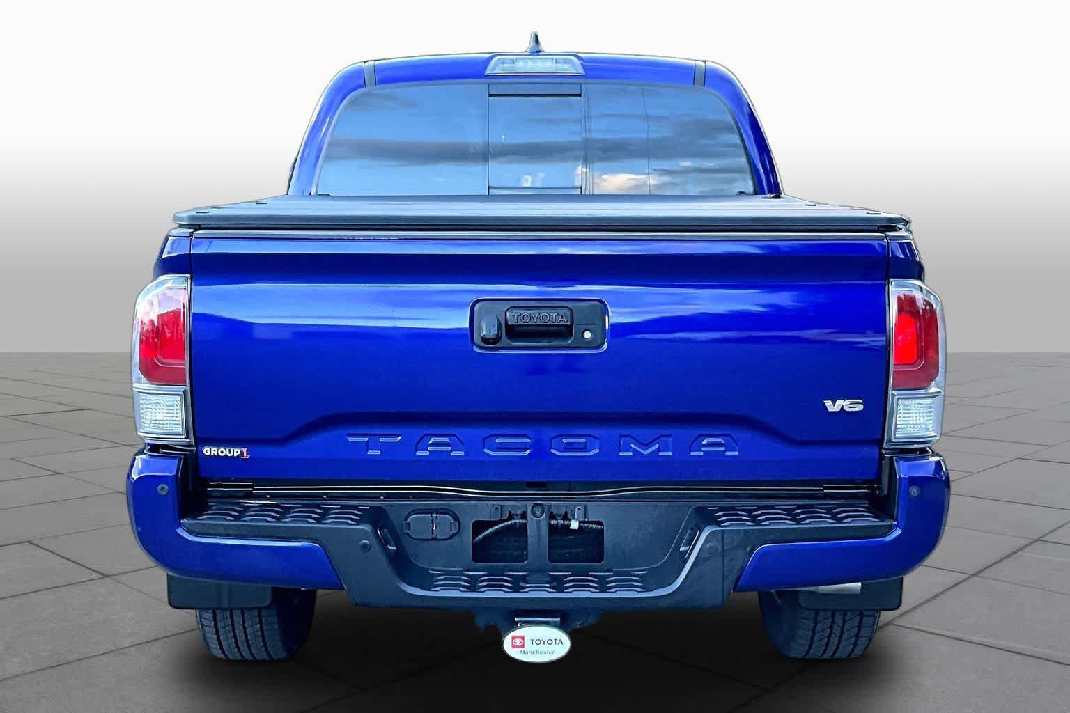 Certified 2023 Toyota Tacoma TRD Sport w/ TRD Premium Sport Package AWD/4WD image 5