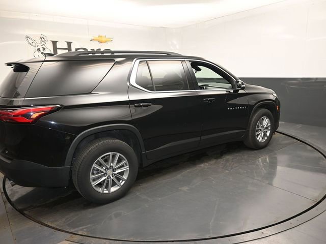 Used 2023 Chevrolet Traverse LT image 30