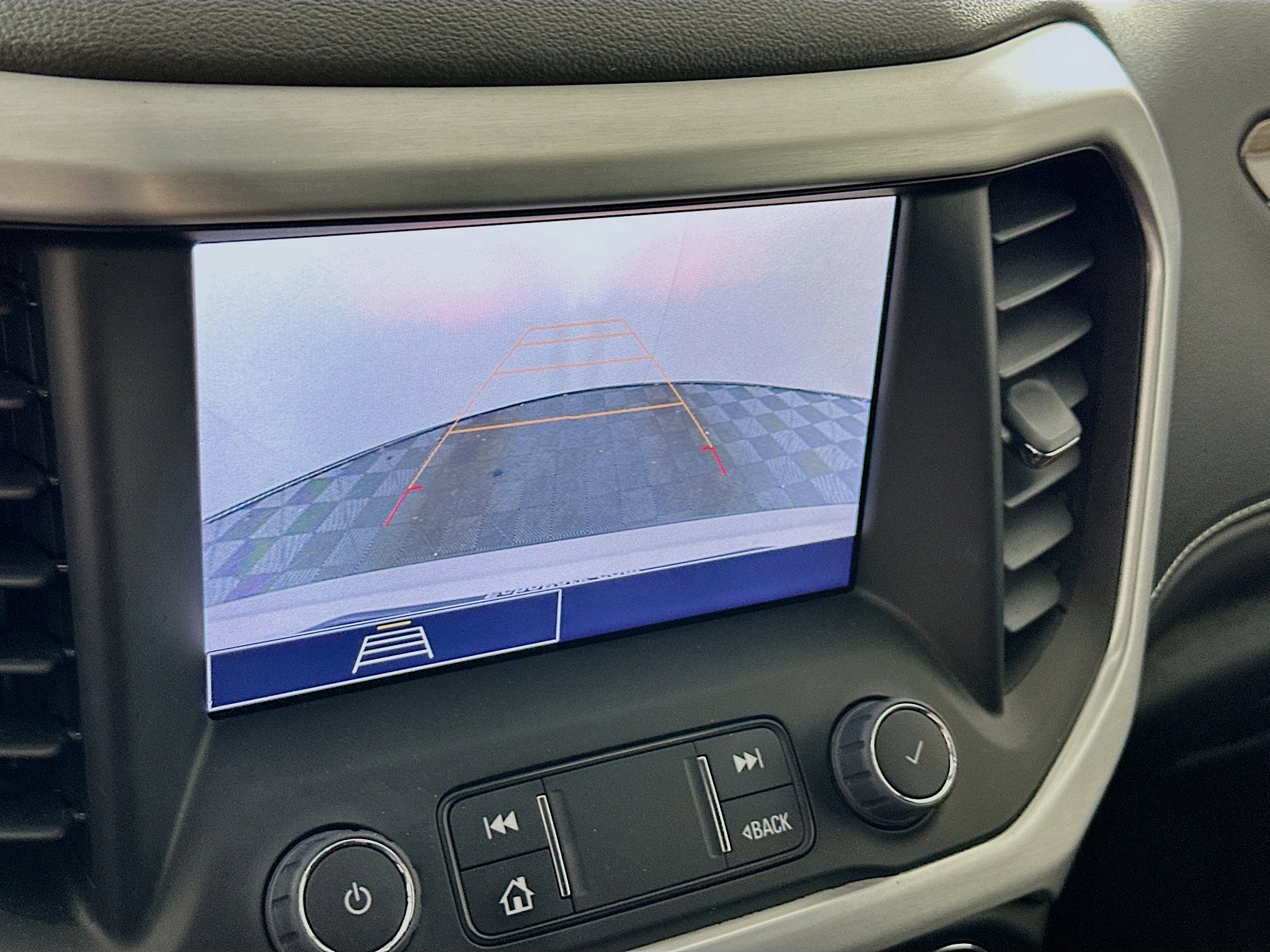 Used 2023 GMC Acadia SLE w/ Driver Convenience Package image 22