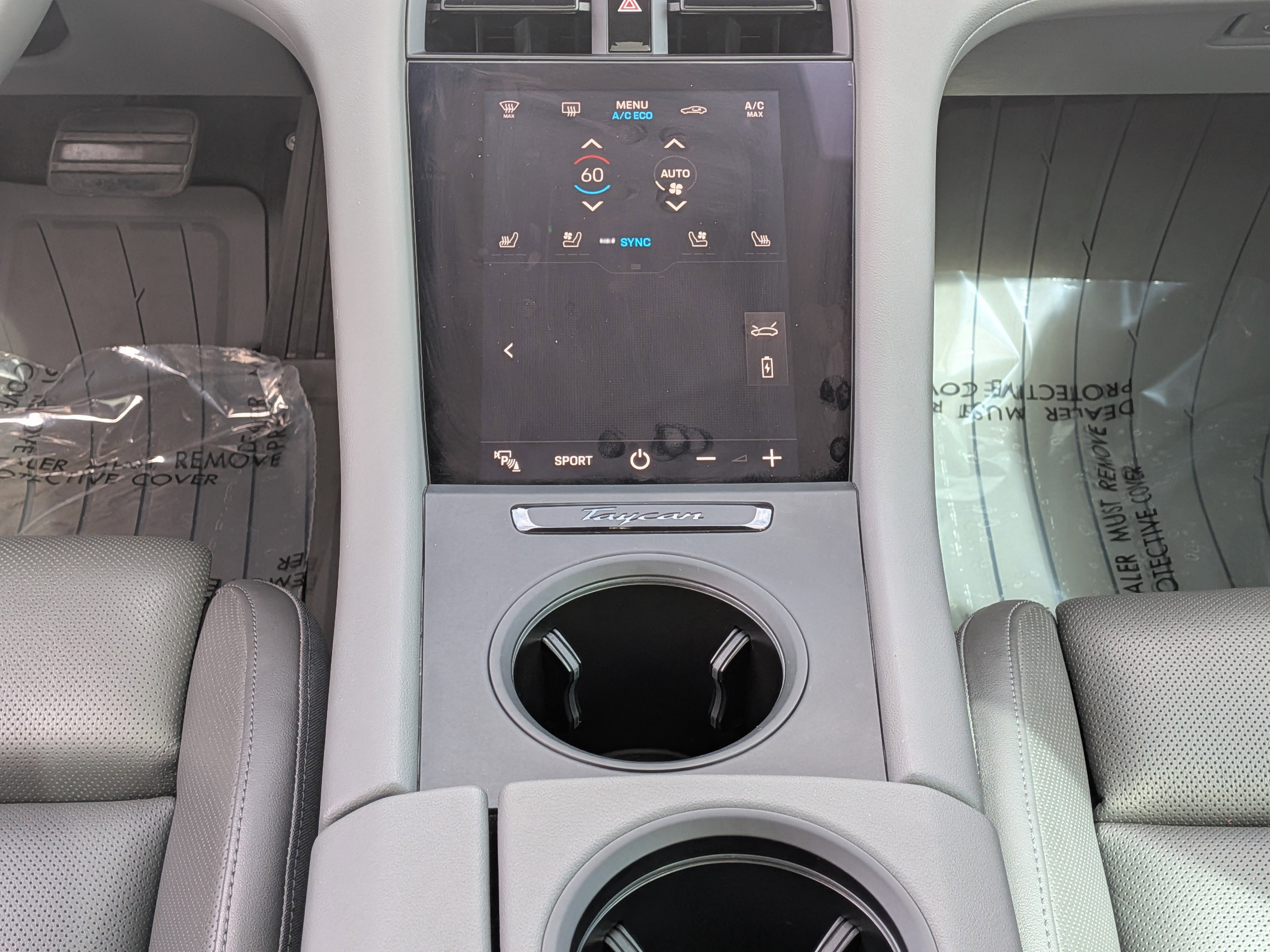 Used 2023 Porsche Taycan image 20