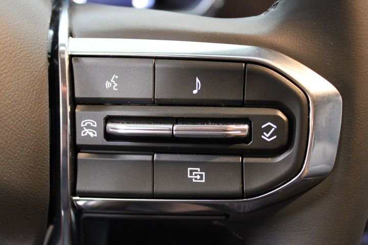 New 2026 GMC Canyon Elevation w/ Convenience Package image 41