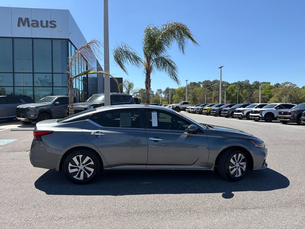 Certified 2022 Nissan Altima 2.5 S image 8