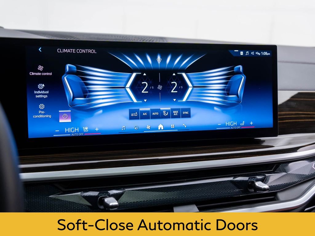 Used 2025 BMW X5 xDrive50e w/ Executive Package image 27