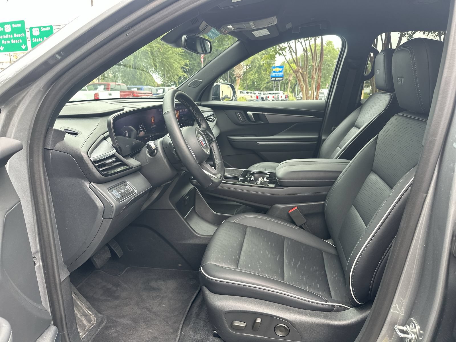 Used 2026 Buick Enclave Sport Touring FWD image 16