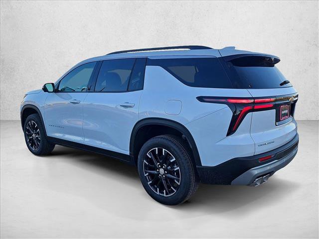 New 2026 Chevrolet Traverse LT w/ Sun and Wheel Package FWD image 9