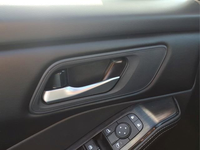 Used 2026 Nissan Rogue SV AWD/4WD image 19