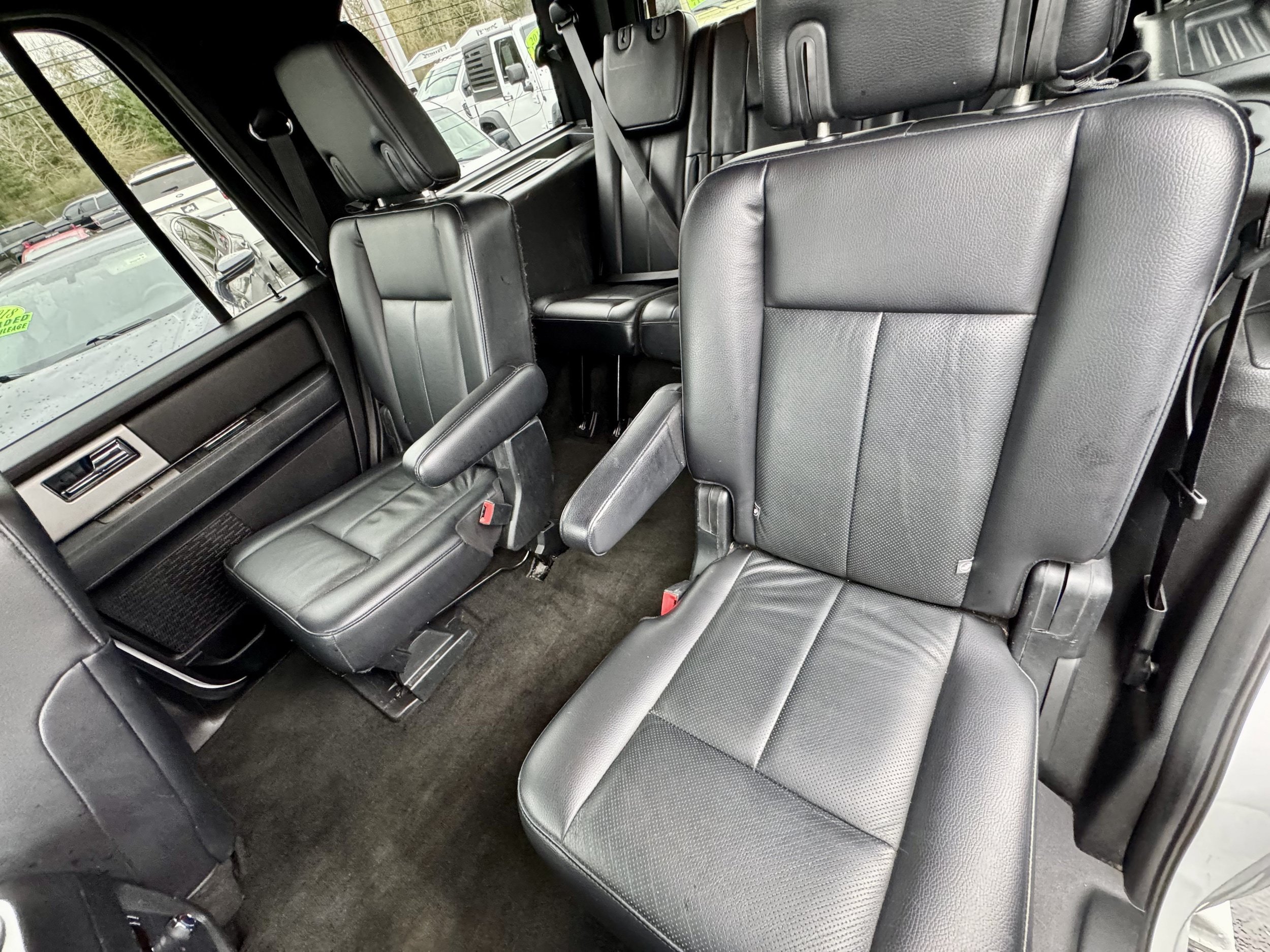 Used 2017 Ford Expedition Limited AWD/4WD image 13