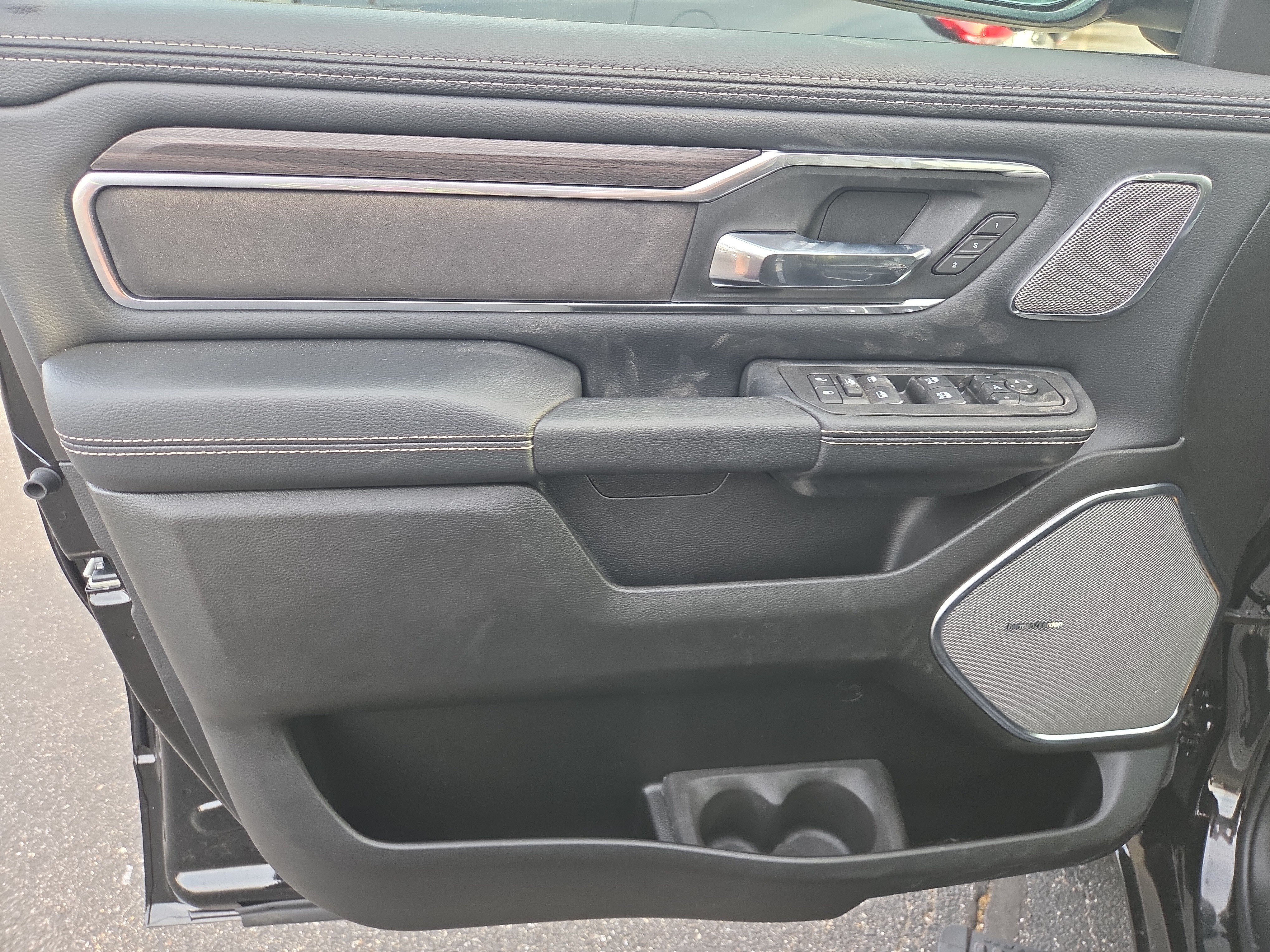 New 2026 RAM 1500 Laramie w/ Night Edition AWD/4WD image 5