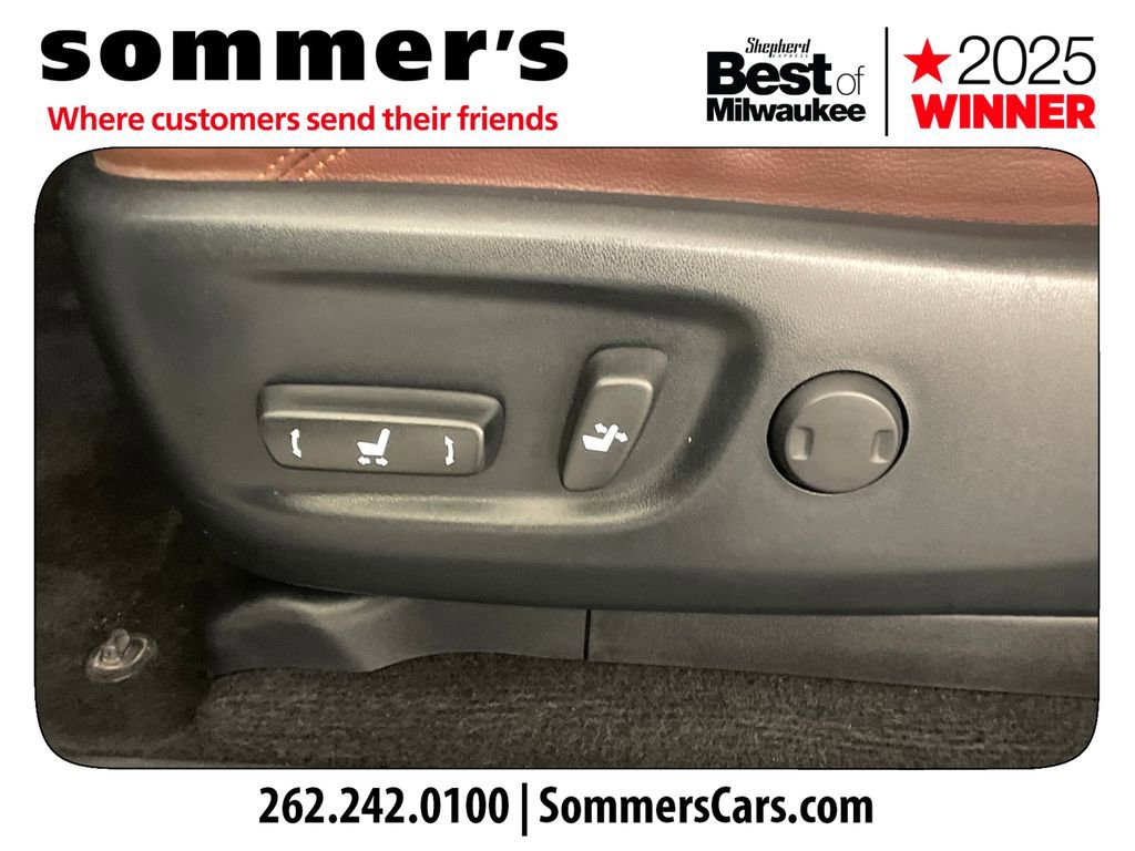 Used 2018 Toyota 4Runner Limited AWD/4WD image 10