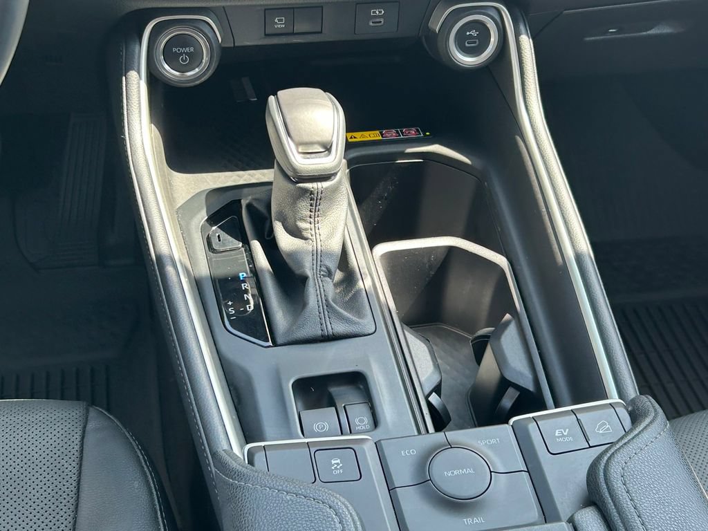 Certified 2025 Toyota Grand Highlander AWD Hybrid image 23