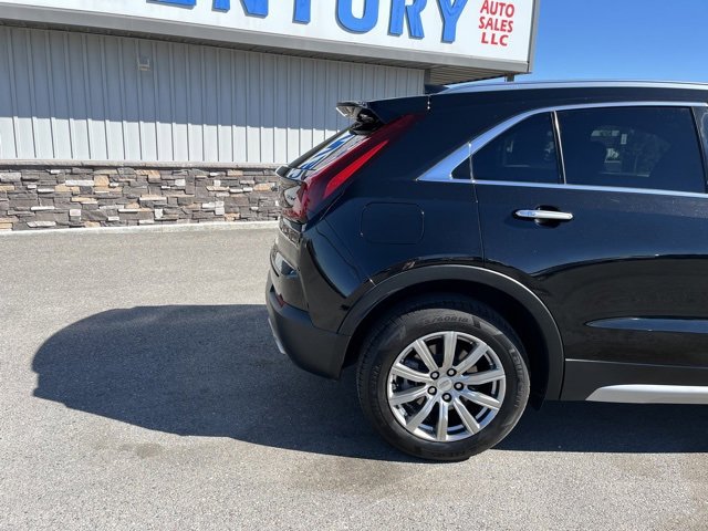 Used 2021 Cadillac XT4 Premium Luxury image 11