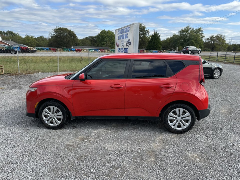 Used 2020 Kia Soul LX FWD image 8