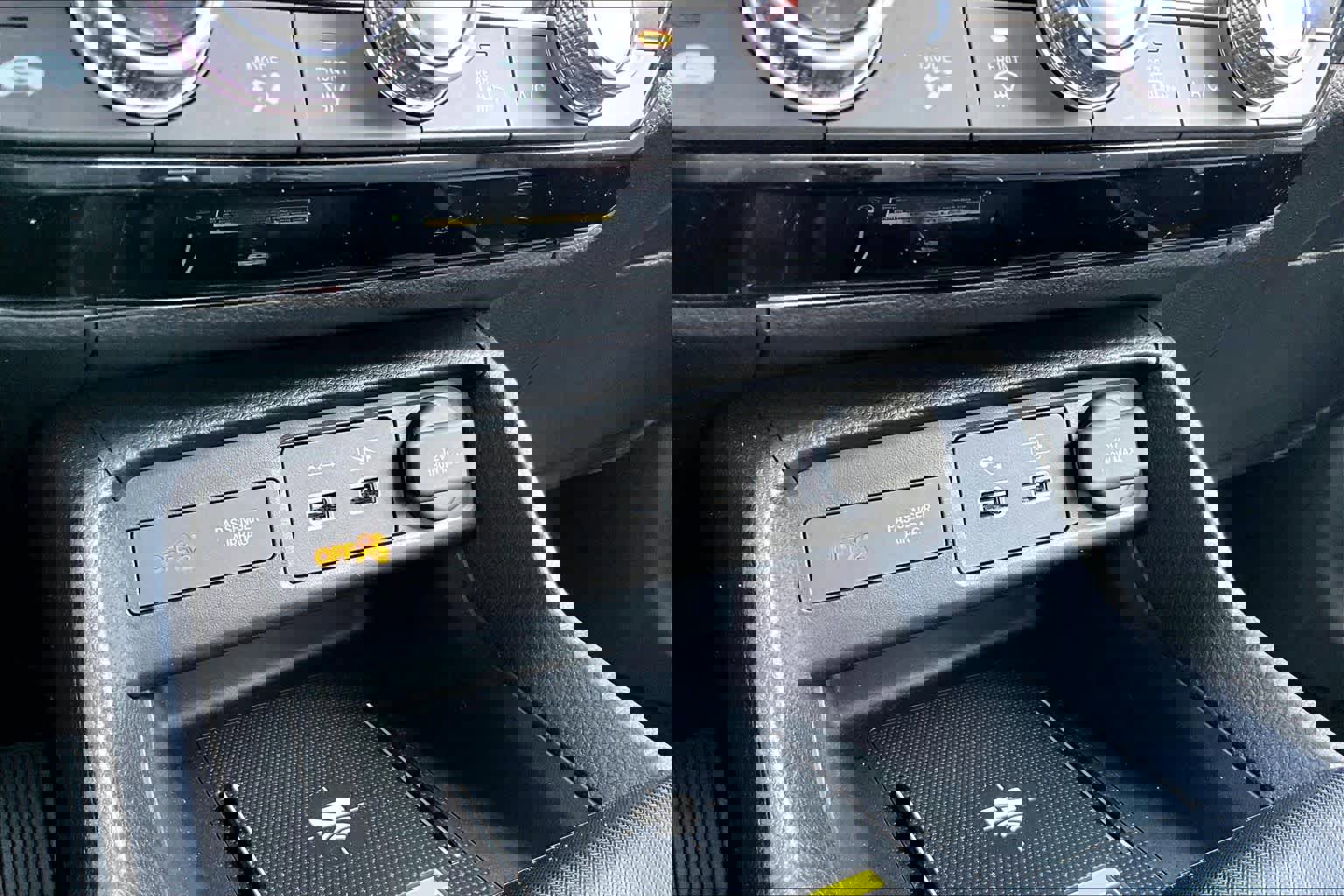 Used 2022 Honda Civic Touring image 35