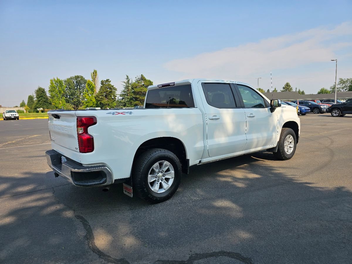 Used 2020 Chevrolet Silverado 1500 LT w/ Remote Start Package image 22
