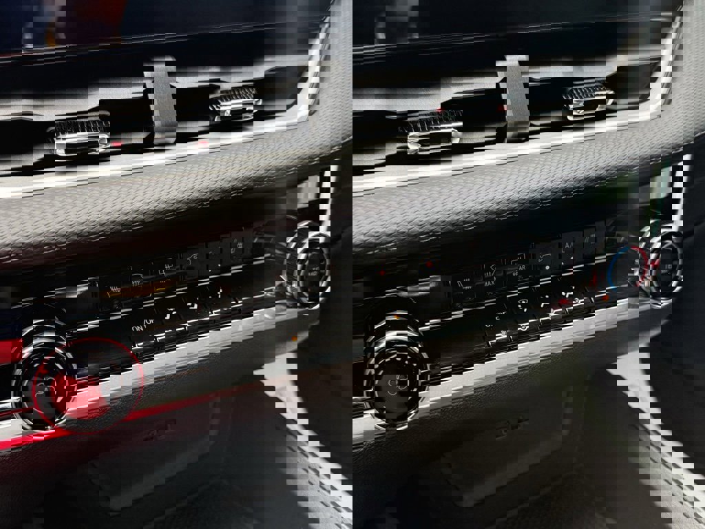 New 2026 Chevrolet Equinox LT w/ LPO, Floor Liner Package image 24